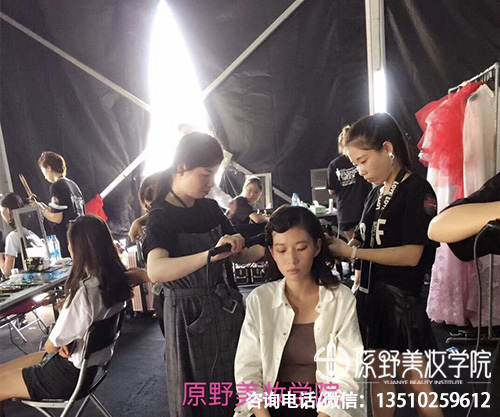 深圳宝安区的化妆美容学校好不好（美容美甲培训学校深圳推荐）
