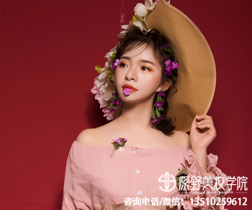 学化妆对学历有要求吗？深圳学化妆的学校推荐